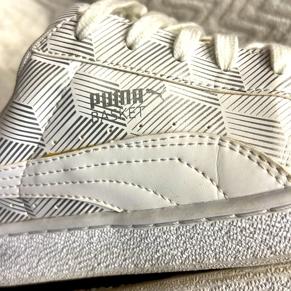 Puma men’s basket classic sneakers, size 12 - Picture 7 of 10